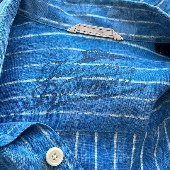 Men’s Tommy Bahama Linen Crab and Lobster Print Buttoned Down Shirt. Size Large. - Picture 11 of 14